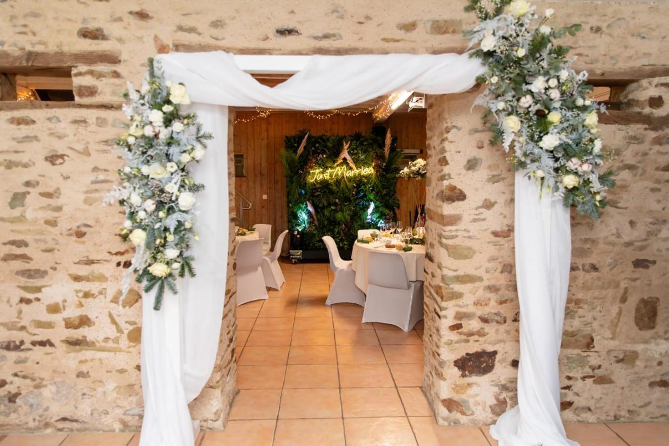 La Maison De Julise Cossé-le-Vivien Exterior foto